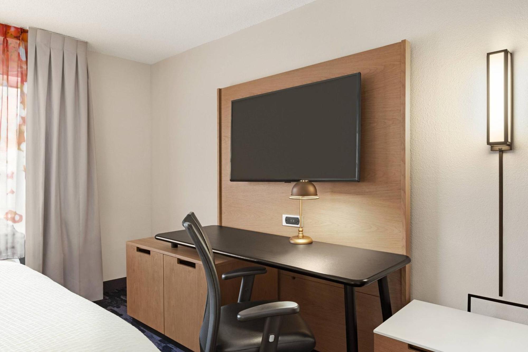 Fairfield Inn By Marriott Warren Niles Dış mekan fotoğraf