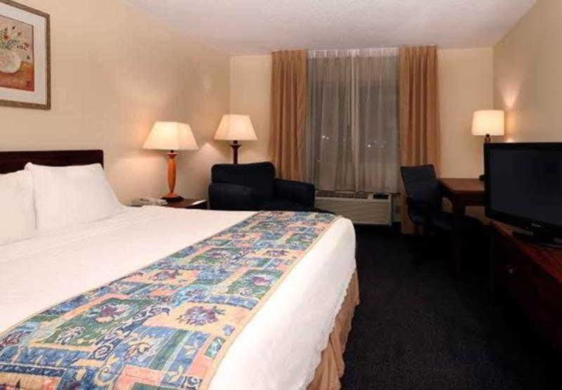Fairfield Inn By Marriott Warren Niles Dış mekan fotoğraf